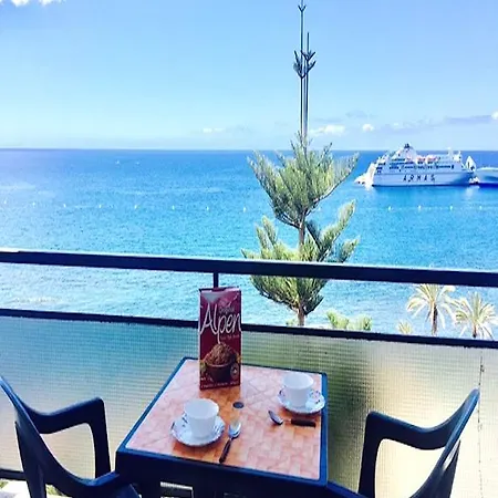 Blue Ocean Comodoro Apartment
